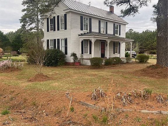 3rd image of 509 Greenway Rd