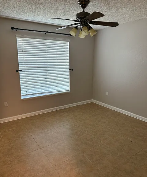 2500 Winding Creek Blvd — Photo 14