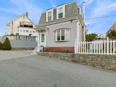 7 Spring Ct, Gloucester, MA, 01930