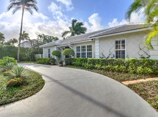 250 Queens Ln, Palm Beach, FL 33480