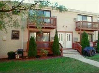 209 W Sneden Pl, Spring Valley, NY 10977