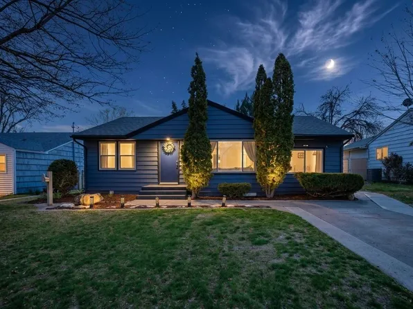 1913 W 2nd Ave, Kennewick, WA 99336