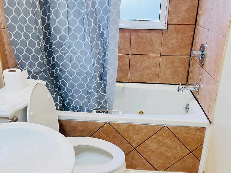 8405 Jackson Ave — Photo 17