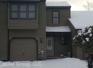 9 Lexington Ct, Clifton Park, NY 12065