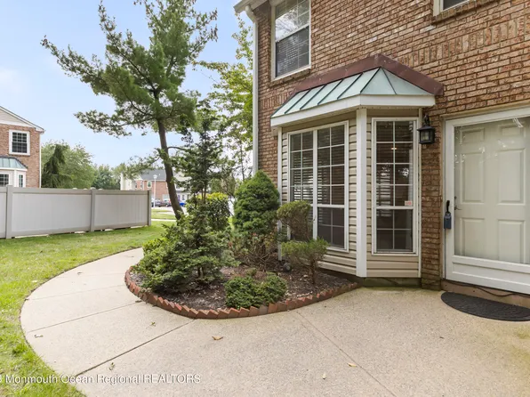 43 Culford Place, Morganville, NJ 07751