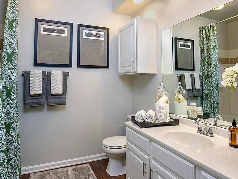 Spacious Bathroom with Cultured Marble Vanity