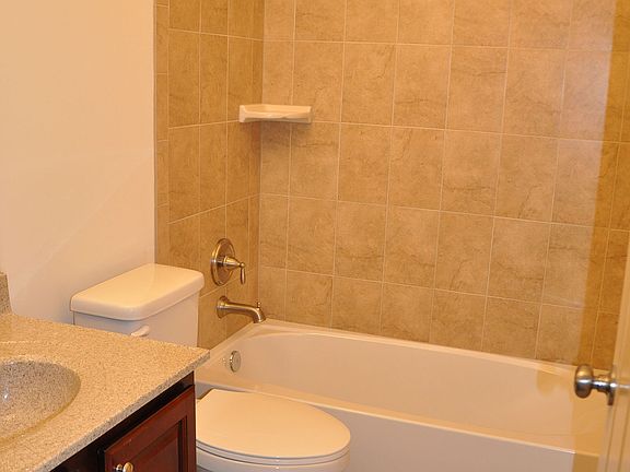 5th image of 15 S Cameron St Suite 202