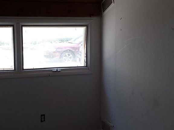 2nd image of 34 S Main St