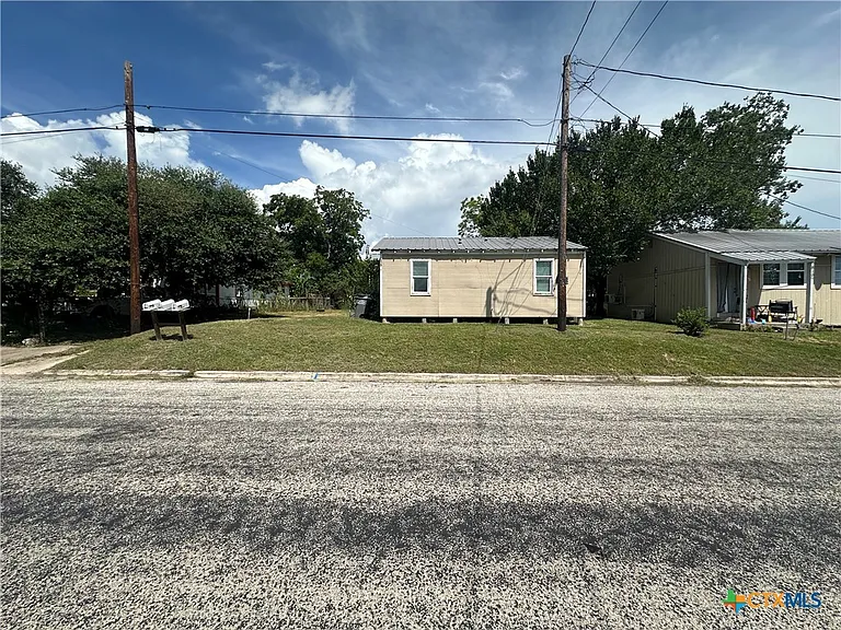 808 S Cameron St #A — Photo 11