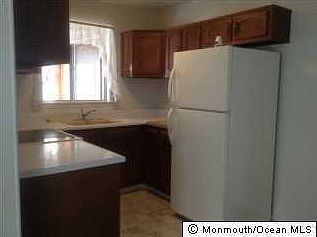 4th image of 16 Ironside Drive #B