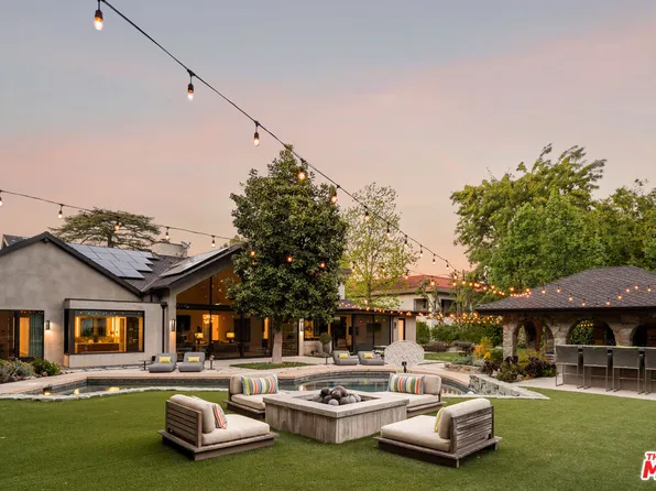 17352 Magnolia Blvd, Encino, CA 91316