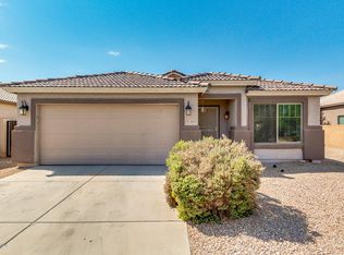 2681 E Silversmith Trl, San Tan Valley, AZ 85143