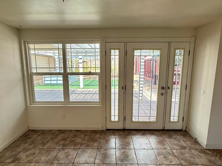 33242 Willow Tree Ln — Photo 3