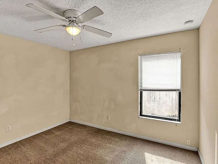 11349 Blossom Ridge Dr — Photo 16