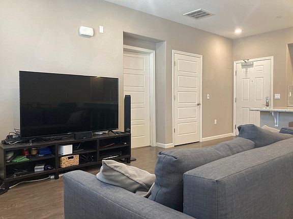 5th image of 1130 Karby Ter Unit 301