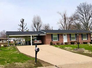 447 Terryville Dr, Saint Louis, MO