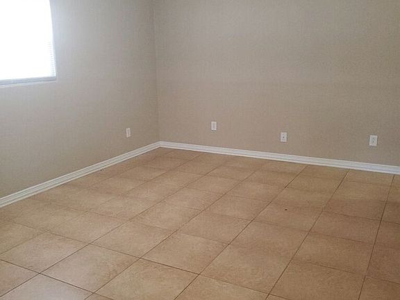 2nd image of 3704 Holley Ave