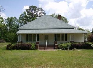 207 Ridgeway Rd, Waverly Hall, GA 31831