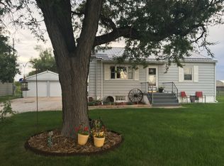 38661 Ravenswood Rd, Mccook, NE 69001