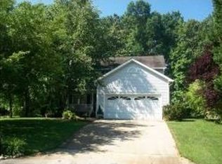 3017 Colony Dr, Jamestown, NC 27282