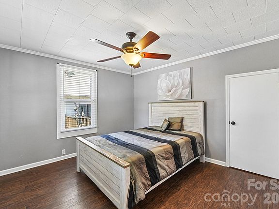 5th image of 315 Caldwell Ave