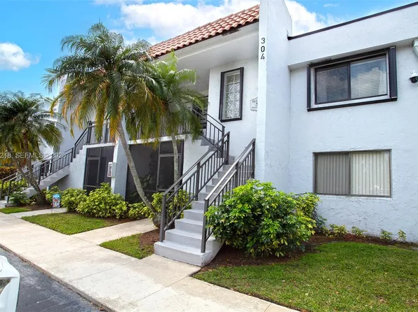 304 Racquet Club Rd APT 203, Weston, FL 33326