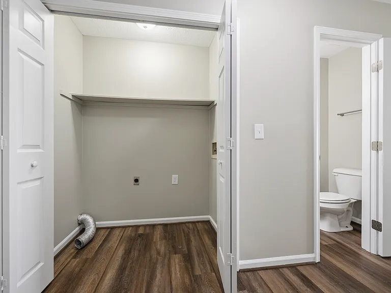 3646 Appian Way — Photo 7