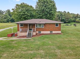 305 Bunola River Rd, Bunola, PA 15020