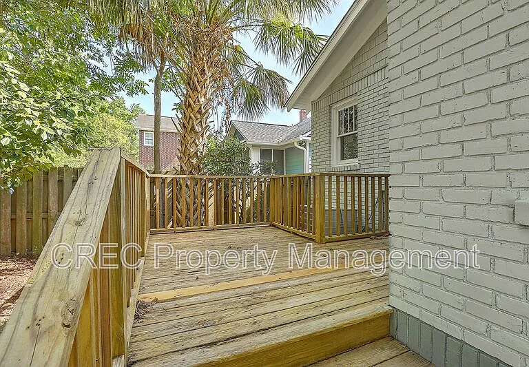 831 Rutledge Ave — Photo 25