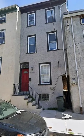 4441 Silverwood St — Photo 1