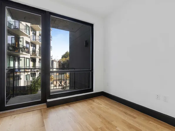 1134 Fulton Street image 5 of 20