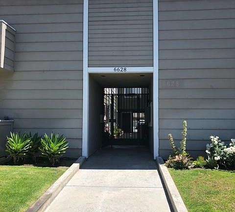 2nd image of 6628 Sylmar Ave #5