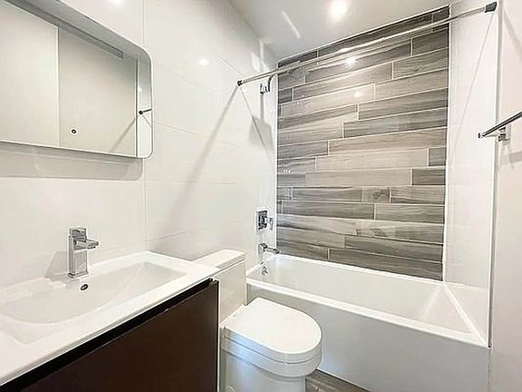 5th image of 272 W 139th St #3F
