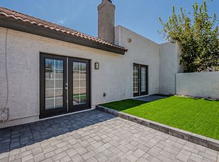 2410 W Earll Dr, Phoenix, AZ 85015