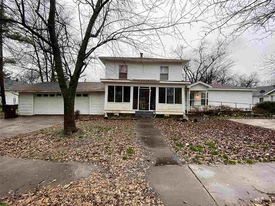 1st image of 516 Woodland St
