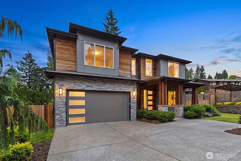 2nd image of 22005 4th Avenue W