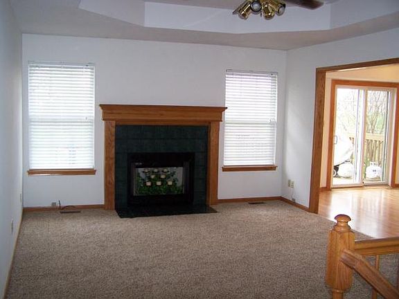 2nd image of 801 Hereford Dr