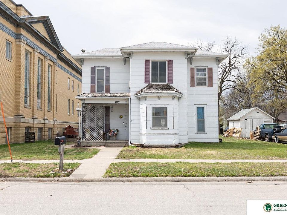 1st image of 709 N Platte Ave