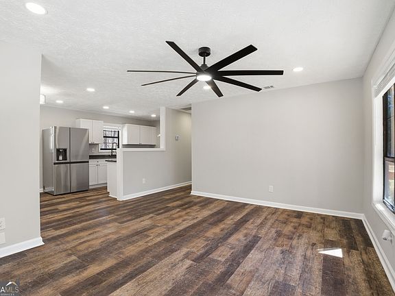 4th image of 8455 Ono Rd