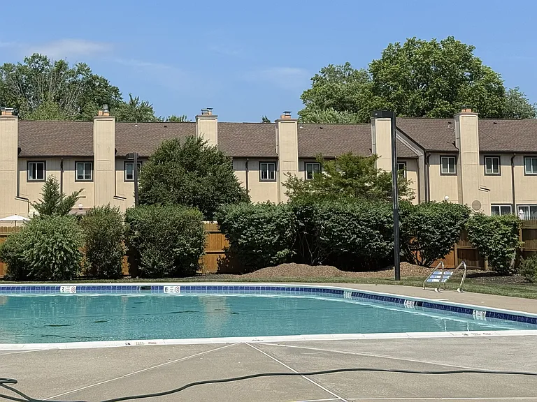 115 Chelsea Way — Photo 24