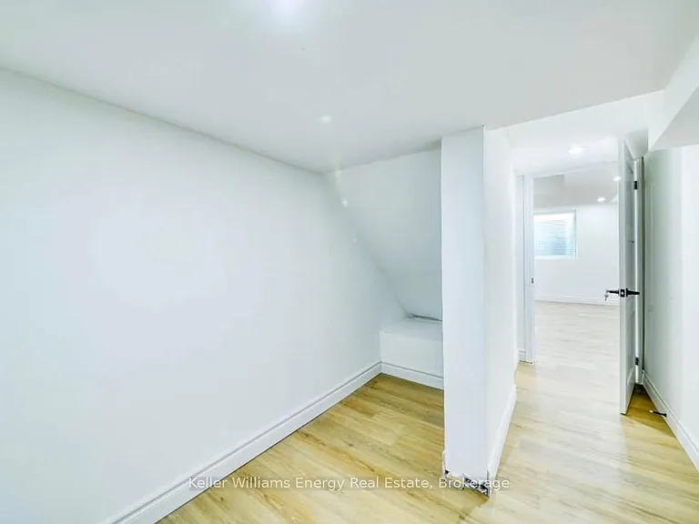 163 William Fair Dr — Photo 4