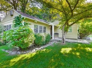 13 Buena Vista Rd, Suffern, NY 10901