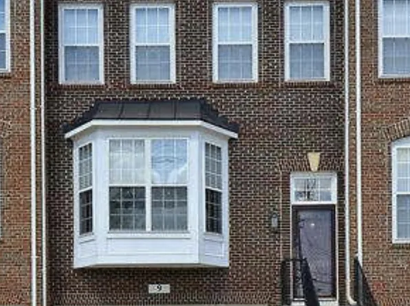 9 White Oak Vista Ct, Silver Spring, MD 20904
