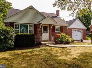 519 Bergey Rd, Telford, PA 18969