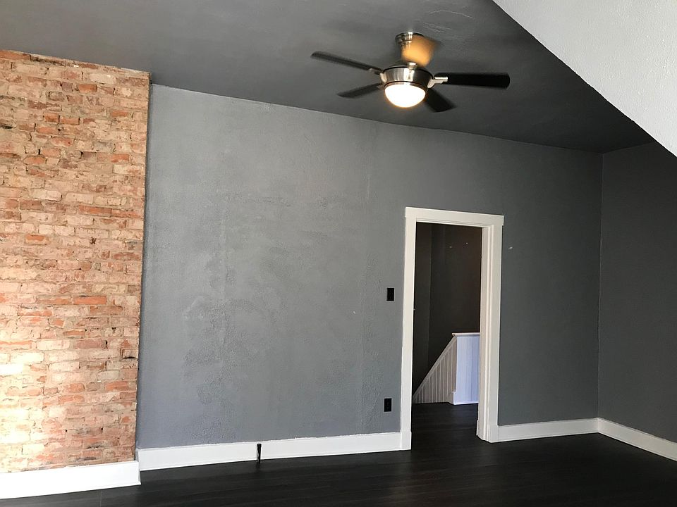1st image of 2553 Ingleside Ave #3