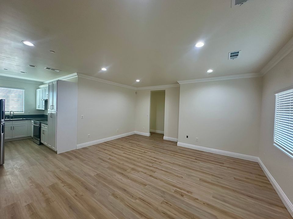 Open floor plan living room