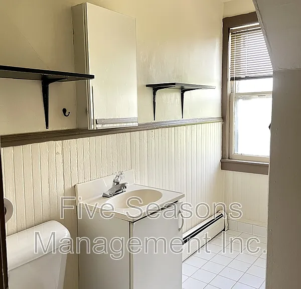 76 N Union St #7 — Photo 14