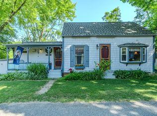 7 Hatfield Rd, Haydenville, MA 01039