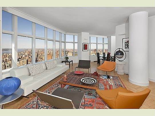 4th image of 160 W 66th St APT 56A