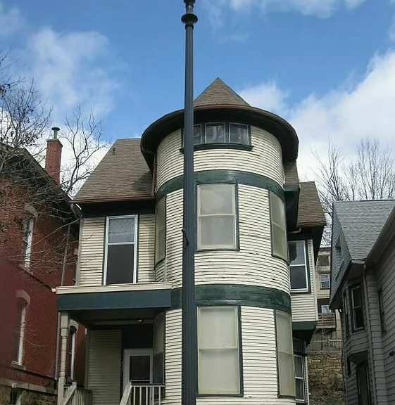 437 Loras Blvd #1 — Photo 1